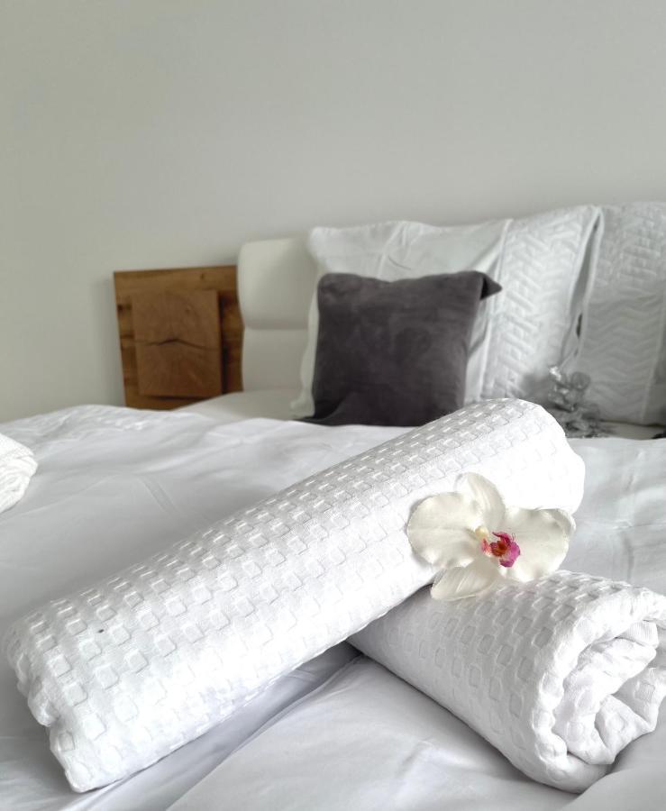 Luxe Apartments リュトメル エクステリア 写真